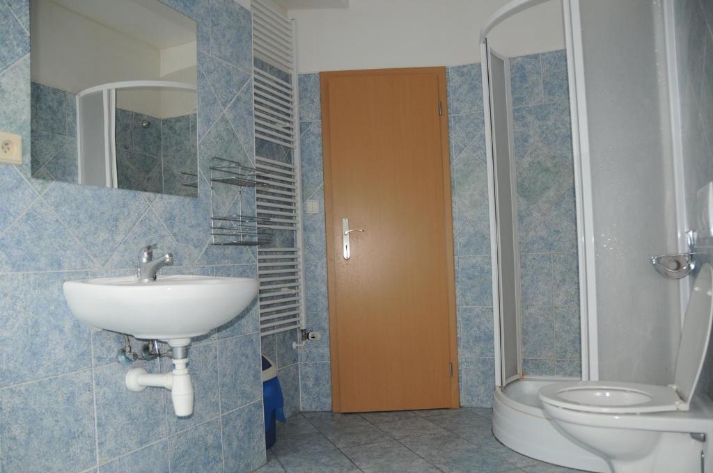 Penzion Pupendo Hradec Kralove Exterior photo