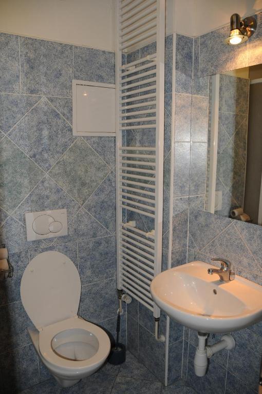 Penzion Pupendo Hradec Kralove Exterior photo